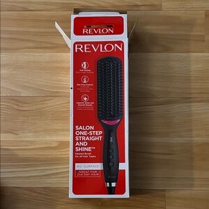 Revlon Black and Red Salon Brush